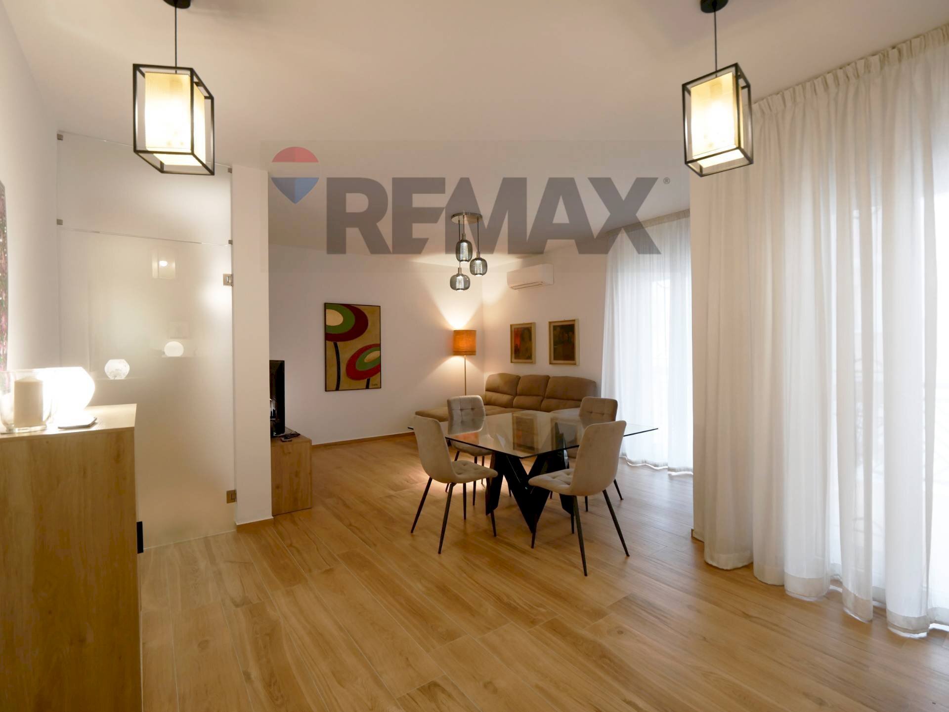 Sala da pranzo - Four-room apartment Via Crocifisso
110, Bitonto - photo 2