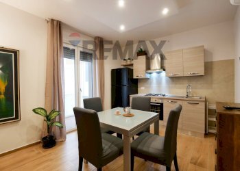 Sala da pranzo - Three-room apartment Via Crocifisso
 
110, Bitonto - photo 12