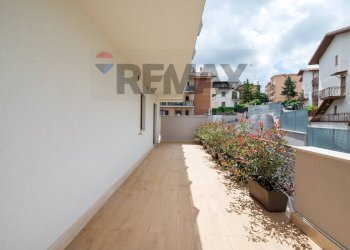 Terrazza - Three-room apartment via Ischia
 
46, Monterotondo - photo 10