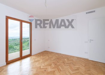 Stanza vuota - Three-room apartment via Ischia
 
46, Monterotondo - photo 19