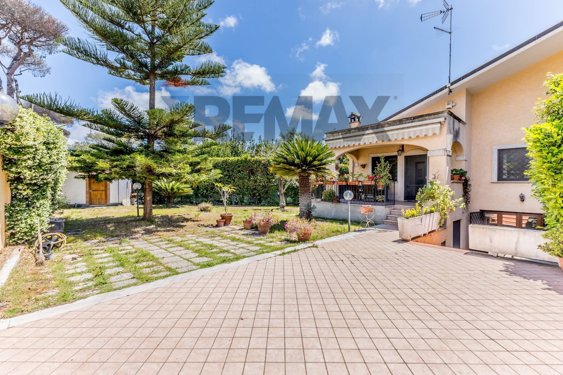 Casa all\'aperto - Semi-detached house Viale Di Castel Porziano
334, Roma - photo 2