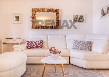 Soggiorno - Semi-detached house Viale Di Castel Porziano
334, Roma - photo 9