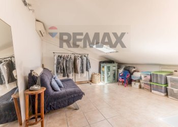 Soggiorno - Semi-detached house Viale Di Castel Porziano
334, Roma - photo 20