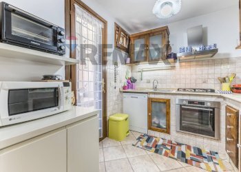 Cucina - Semi-detached house Viale Di Castel Porziano
334, Roma - photo 21