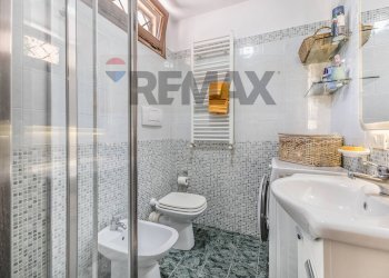 Bagno - Semi-detached house Viale Di Castel Porziano
334, Roma - photo 31