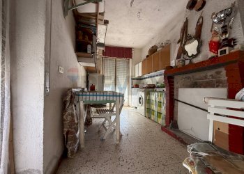 Cucina - Semi-detached house vico matera, Grassano - photo 20