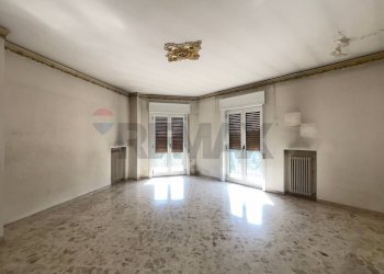 Stanza vuota - Apartment Santeramo in Colle - photo 25