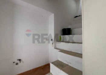 Scale - Apartment Santeramo in Colle - photo 13