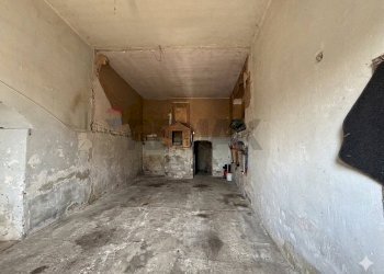 Parcheggio - Semi-detached house via filzi, Grassano - photo 3
