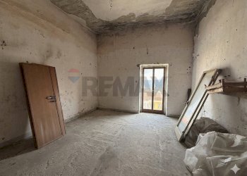 Stanza vuota - Semi-detached house via filzi, Grassano - photo 7