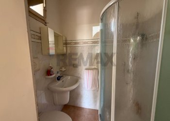 Bagno - Semi-detached house vico primo monteoliveto
 
27, Grassano - photo 13