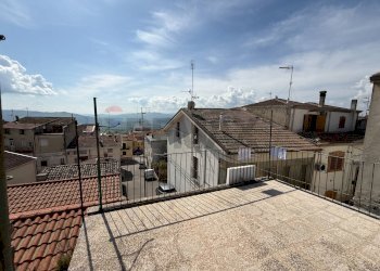 Casa all\'aperto - Semi-detached house vico monteoliveto
 
25, Grassano - photo 17