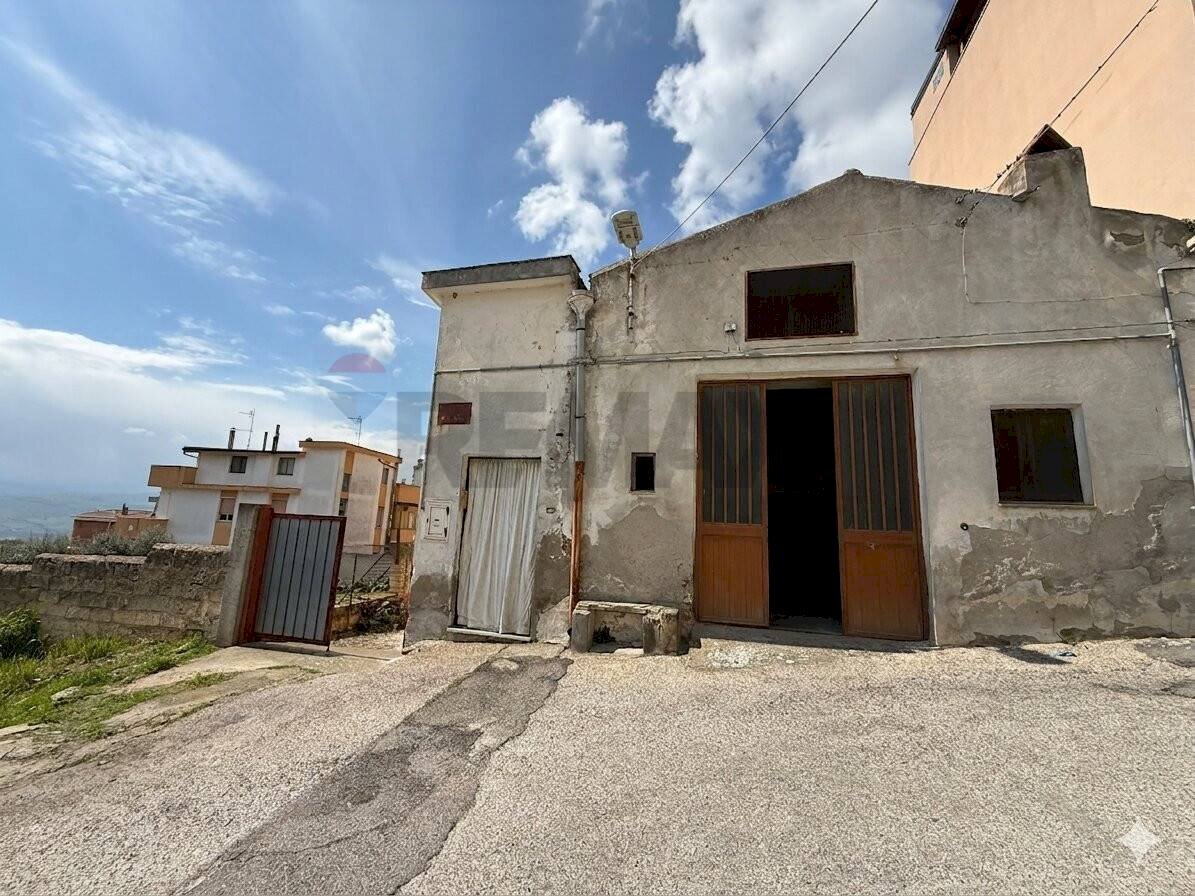 Casa all\'aperto - Semi-detached house via meridionale, Grassano - photo 3