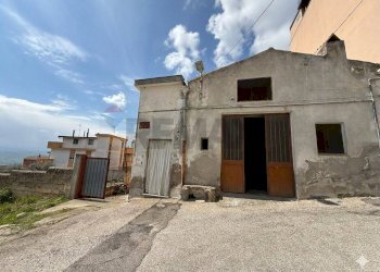 Casa all\'aperto - Semi-detached house via meridionale, Grassano - photo 3