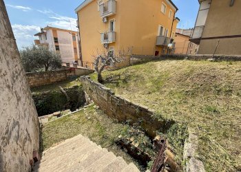 Edificio all\'aperto - Semi-detached house via meridionale, Grassano - photo 6