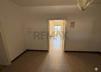 Stanza vuota - Semi-detached house via meridionale, Grassano - photo 13