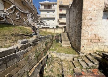 Edificio all\'aperto - Semi-detached house via meridionale, Grassano - photo 26