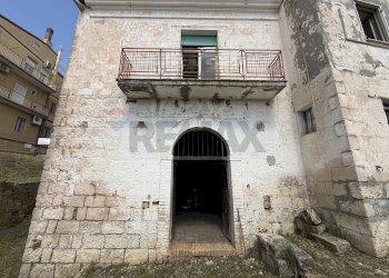 Edificio all\'aperto - Semi-detached house via meridionale, Grassano - photo 34