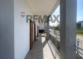 Balcone - Semi-detached house Santeramo in Colle - photo 6