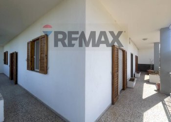 Balcone - Semi-detached house Santeramo in Colle - photo 7