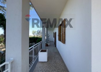 Balcone - Semi-detached house Santeramo in Colle - photo 8