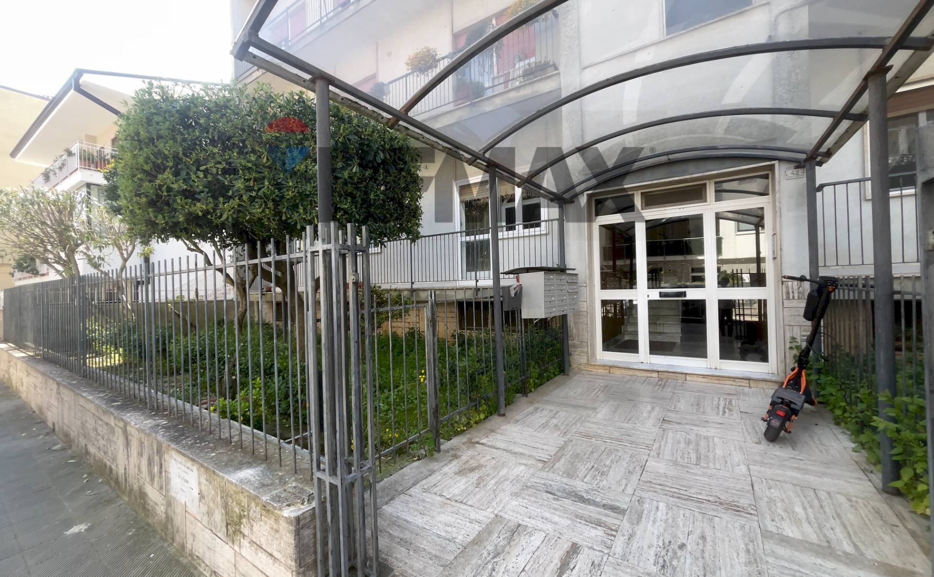 Terrazza - Four-room apartment Santeramo in Colle - photo 1