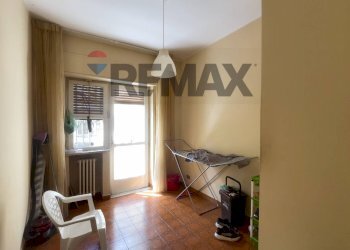 Camera / camera da letto - Four-room apartment Santeramo in Colle - photo 12