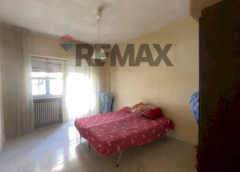 Camera / camera da letto - Four-room apartment Santeramo in Colle - photo 17