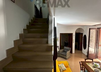 Scale - Casa semi indipendente Castellaneta - foto 11