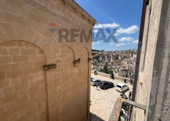 Edificio all\'aperto - Three-room apartment Matera - photo 12