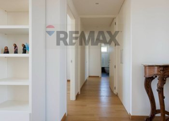 Hall / corridoio - Apartment Matera - photo 11