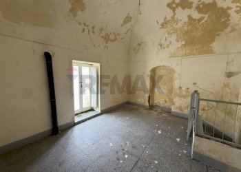 Stanza vuota - Semi-detached house Grassano - photo 5