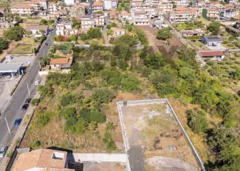 Posizione della mappa - Terreno edificabile Via Floridia
 
40, Aci Sant'Antonio - foto 11
