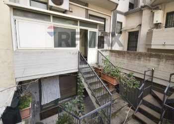 Ricezione / Lobby - Commercial Premises Viale Mario Rapisardi
308, Catania - photo 26