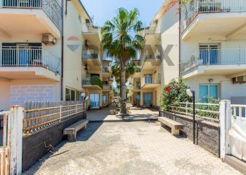 Edificio all\'aperto - Three-room apartment Via Papa Pio XII
 
3, Patti - photo 7