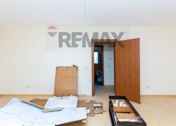 Camera / camera da letto - Three-room apartment Via Papa Pio XII
 
3, Patti - photo 25