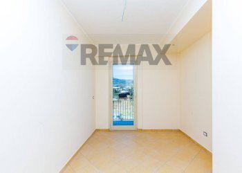 Stanza vuota - Three-room apartment Via Papa Pio XII
 
3, Patti - photo 31