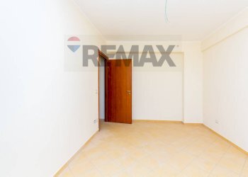 Stanza vuota - Three-room apartment Via Papa Pio XII
 
3, Patti - photo 34