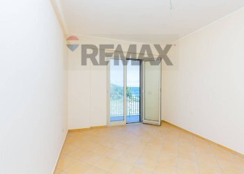Stanza vuota - Three-room apartment Via Papa Pio XII
 
3, Patti - photo 35