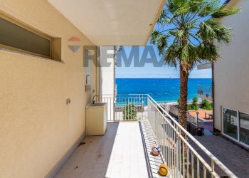 Balcone - Three-room apartment Via Papa Pio XII
 
3, Patti - photo 46