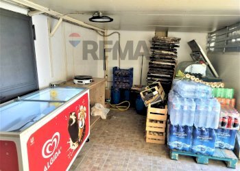 Dispensa di stoccaggio - Negozio Via Zia Lisa
 
177, Catania - foto 18