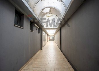 Hall / corridoio - Appartamento Viale Moncada
 
1, Catania - foto 40