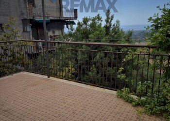Terrazza - Independent house Via Guglielmo Marconi
 
59, Sant'Alfio - photo 8