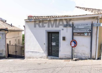 Casa all\'aperto - Independent house Via Guglielmo Marconi
 
59, Sant'Alfio - photo 1