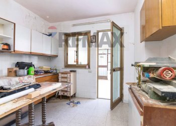 Cucina - Independent house Via Guglielmo Marconi
 
59, Sant'Alfio - photo 23