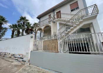 Casa all\'aperto - Villa Via Piemonte
 
10, Menfi - photo 2