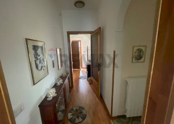 Hall / corridoio - Villa Via Piemonte
 
10, Menfi - photo 23