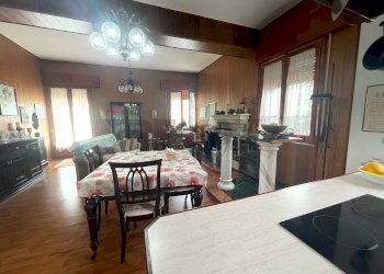 Sala da pranzo - Villa Via Piemonte
 
10, Menfi - photo 43