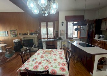 Sala da pranzo - Villa Via Piemonte
 
10, Menfi - photo 45