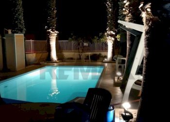Piscina - Villa Via Piemonte
 
10, Menfi - photo 80